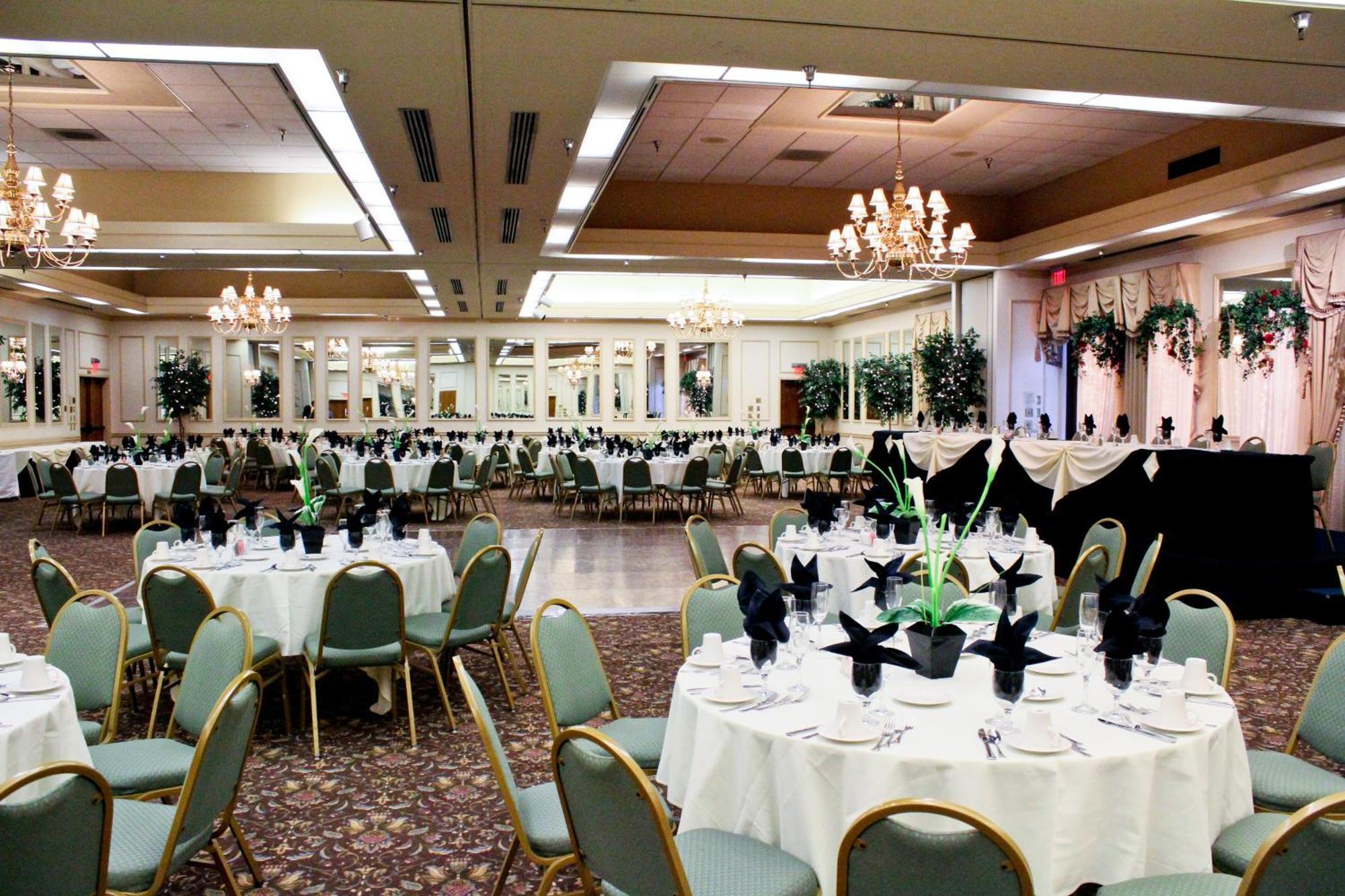 University Square Hotel Fresno Restaurante foto